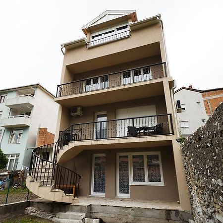 Villa Tajra Nur Мостар Экстерьер фото